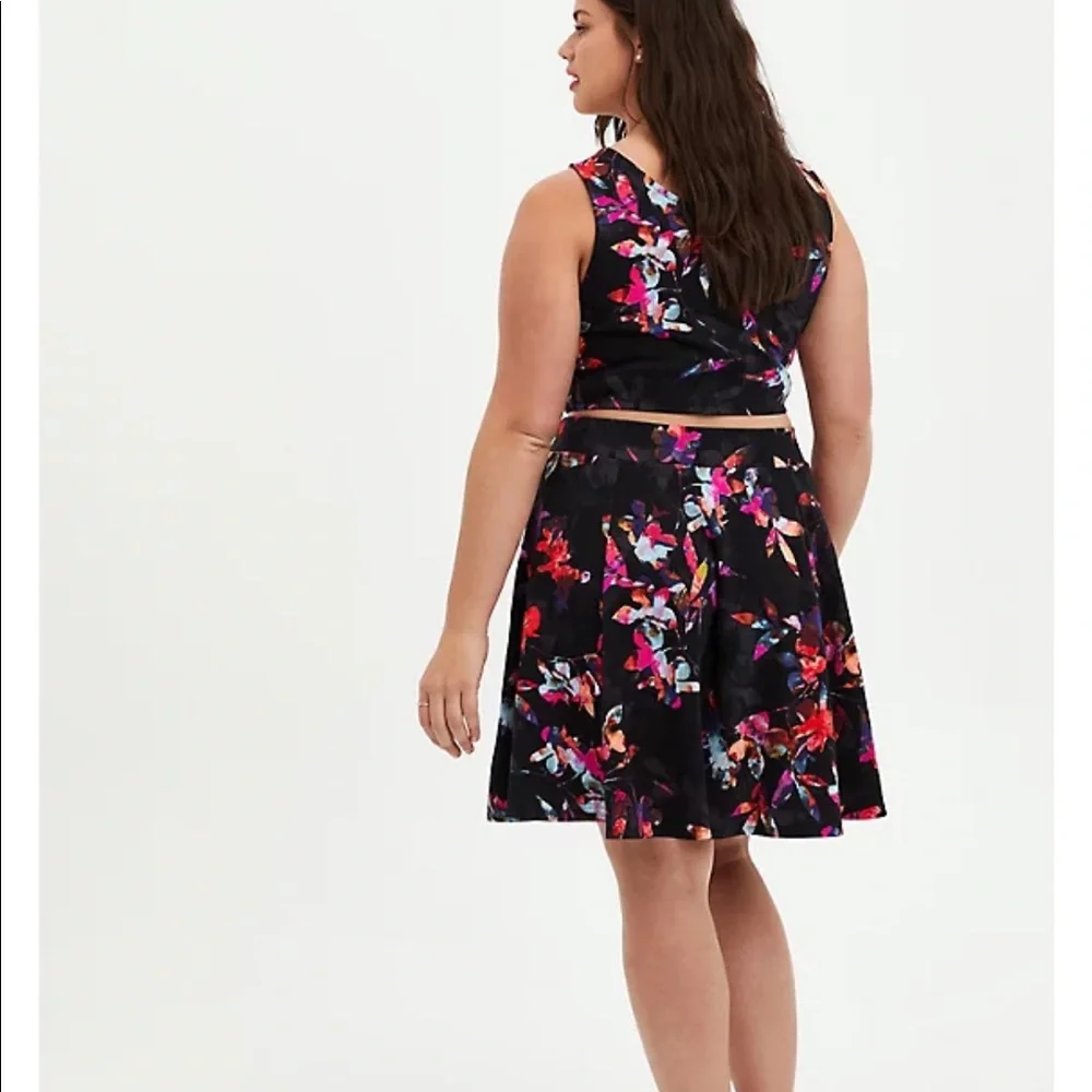Torrid black floral scuba skater set - Picture 13 of 13